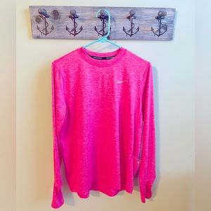 Nike women’s running top